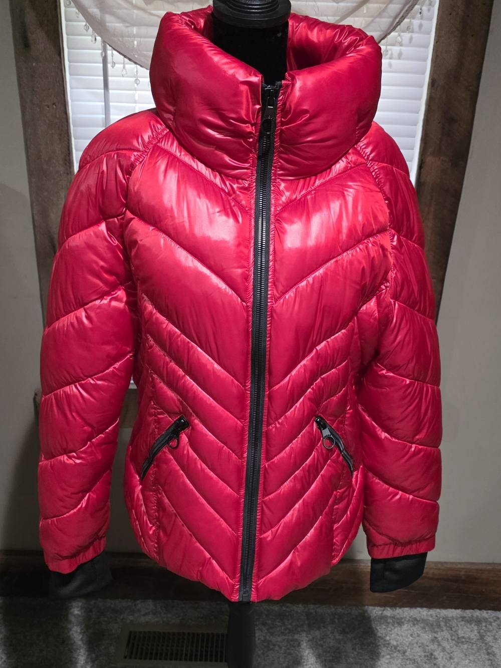 Guess Women's Red Quilted Puffer Coat